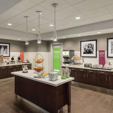 Hampton Inn Brooklyn Park Luaran gambar