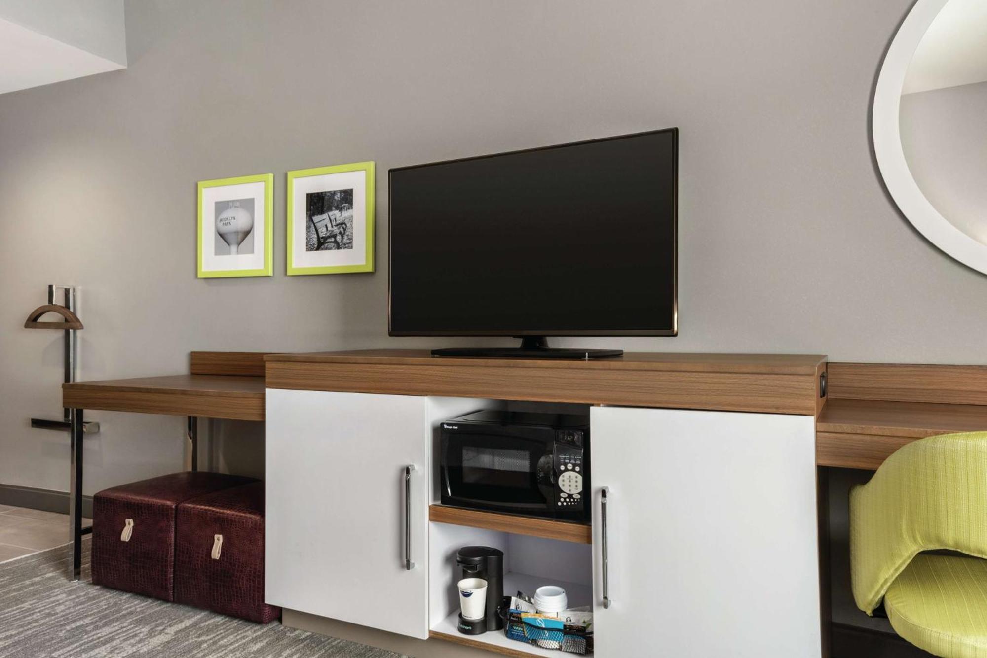 Hampton Inn Brooklyn Park Luaran gambar